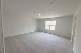 301 Autumn Ct, Englewood, OH 45322 - Photo 8