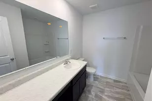 301 Autumn Ct, Englewood, OH 45322 - Photo 12