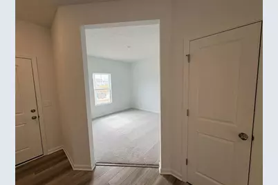 301 Autumn Court, Englewood, OH 45322 - Photo 4