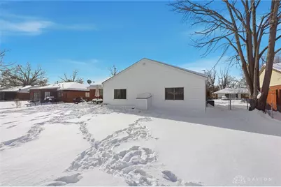 330 Stubbs Drive, Dayton, OH 45426 - Photo 28