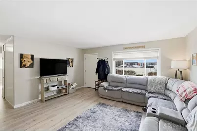 330 Stubbs Drive, Dayton, OH 45426 - Photo 6