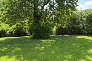 4536 Powell Rd, Dayton, OH 45424 - Photo 2