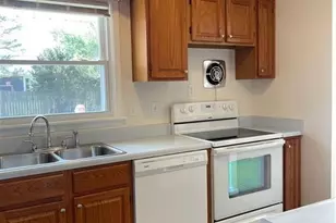 572 Van Tress Dr, Fairborn, OH 45324 - Photo 8