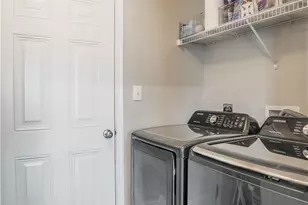 2685 Oak Trace Ct, Beavercreek, OH 45431 - Photo 14