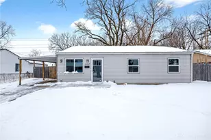 1107 Rossiter Dr, Dayton, OH 45417 - Photo 4