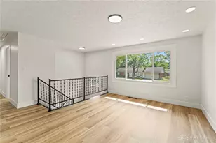 1015 Van Arden Dr, Vandalia, OH 45377 - Photo 6