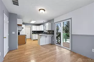 37 N Dockside Dr, Springboro, OH 45066 - Photo 8