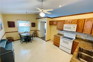 939 Calmer Ernst Blvd, Brookville, OH 45309 - Photo 10