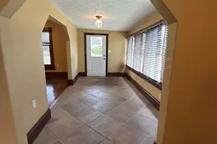 96 E Franklin St, Dayton, OH 45459 - Photo 8