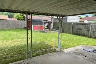 5764 Pennywell Dr, Huber Heights, OH 45424 - Photo 10