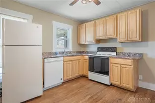 94 W North St, Cedarville Village, OH 45314 - Photo 6