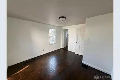 112 Valleyview Drive, Dayton, OH 45405 - Photo 8