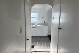 112 Valleyview Dr, Dayton, OH 45405 - Photo 12