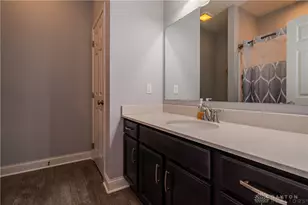 2884 Locke Dr, Beavercreek, OH 45431 - Photo 38