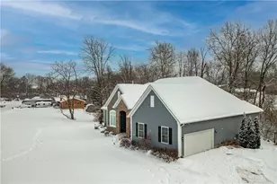 2884 Locke Dr, Beavercreek, OH 45431 - Photo 2