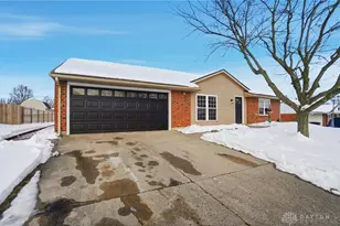 810 Browning Ave, Englewood, OH 45322 - Photo 4