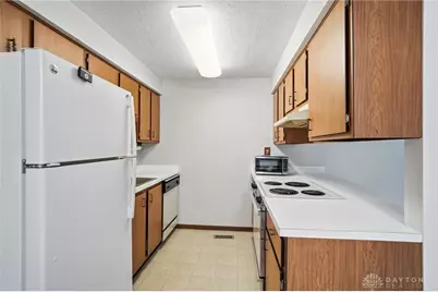 8772 Washington Colony Drive, Dayton, OH 45458 - Photo 10