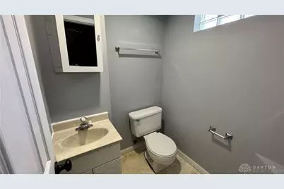 211 Triangle Avenue, Oakwood, OH 45419 - Photo 16