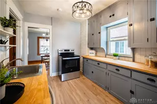 211 Triangle Ave, Oakwood, OH 45419 - Photo 10