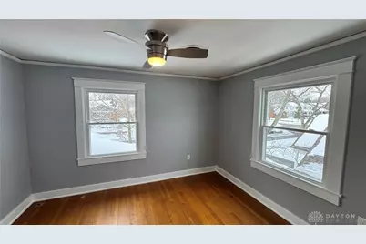 211 Triangle Avenue, Oakwood, OH 45419 - Photo 12