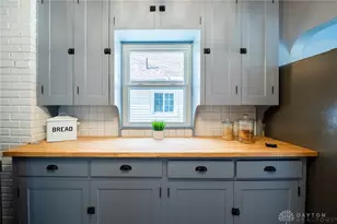 211 Triangle Ave, Oakwood, OH 45419 - Photo 12