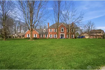 6800 Vienna Woods Trail, Dayton, OH 45459 - Photo 2