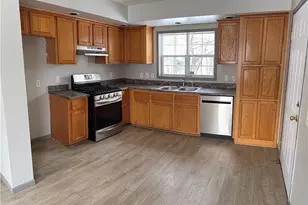 140 S Kilmer St, Dayton, OH 45417 - Photo 4