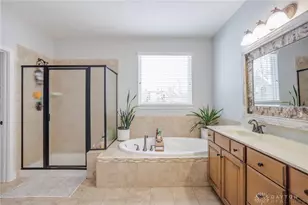 251 Fallen Leaf Ct, Springboro, OH 45066 - Photo 24