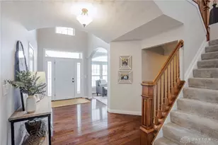 251 Fallen Leaf Ct, Springboro, OH 45066 - Photo 2