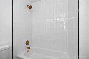 262 Laurel Oak Dr, Dayton, OH 45459 - Photo 28