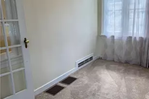 1288 Southlyn Dr, Dayton, OH 45409 - Photo 6