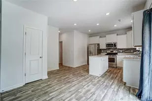 2847 Greenridge Cir, Beavercreek, OH 45431 - Photo 12