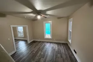 304 W Clark St, Springfield, OH 45506 - Photo 2