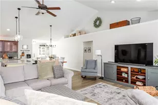 546 Moose Ct, Brookville, OH 45309 - Photo 8