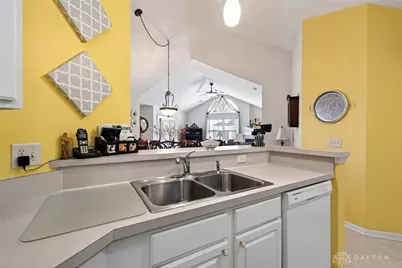 4606 Cobblestone Drive, Tipp City, OH 45371 - Photo 20