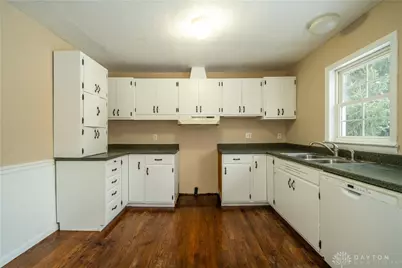 8030 Thomas Road, Middletown, OH 45042 - Photo 12