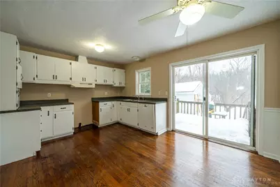 8030 Thomas Road, Middletown, OH 45042 - Photo 10