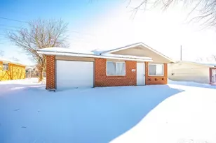 1224 Blairwood Ave, Dayton, OH 45417 - Photo 1