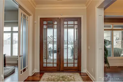 9428 Old Bridge Drive, Dayton, OH 45458 - Photo 6