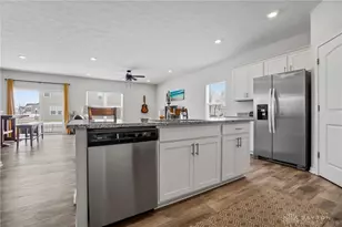 5166 Windbrooke Dr, Tipp City, OH 45371 - Photo 20