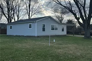 215 Rooney Dr, Urbana, OH 43078 - Photo 2