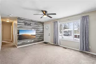 1777 Kylemore Dr, Xenia, OH 45385 - Photo 2