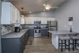 5071 Seville Dr, Englewood, OH 45322 - Photo 4