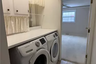 1521 Beaver Creek Ln, Dayton, OH 45429 - Photo 14