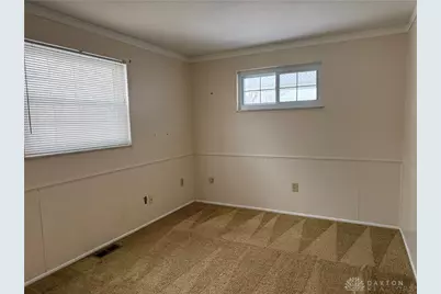 1521 Beaver Creek Lane, Dayton, OH 45429 - Photo 12