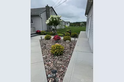 8686 National Road, Brookville, OH 45309 - Photo 4