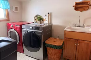 8686 National Rd, Brookville, OH 45309 - Photo 18