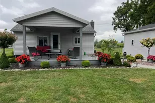 8686 National Rd, Brookville, OH 45309 - Photo 1