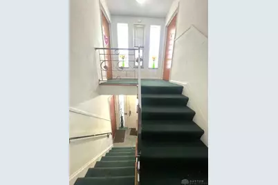 2344 Losantiville Avenue, Cincinnati, OH 45237 - Photo 2