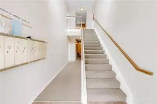 1740 Piper Ln, Dayton, OH 45440 - Photo 2